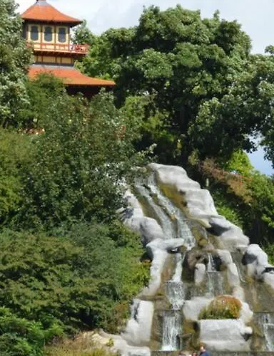 Sandy Wickets Scarborough