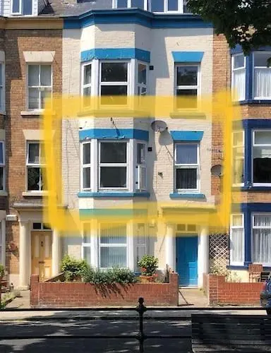 Sandy Wickets * Scarborough